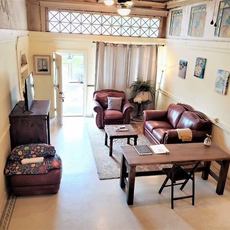 Park Studio Loft Villa Freeport Bagian luar foto